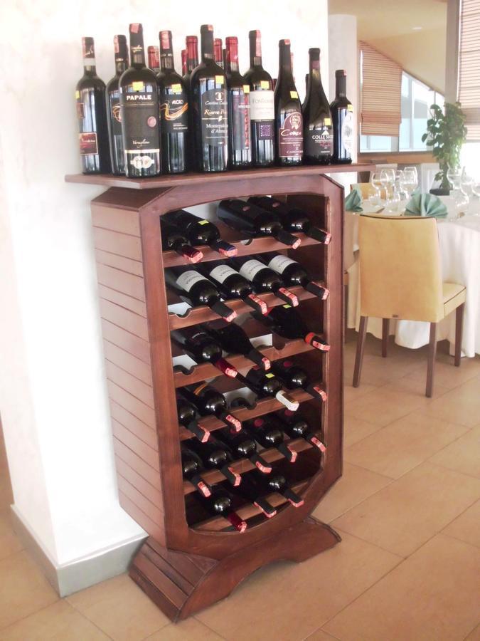 Hotel Terminal Tirana Zewnętrze zdjęcie